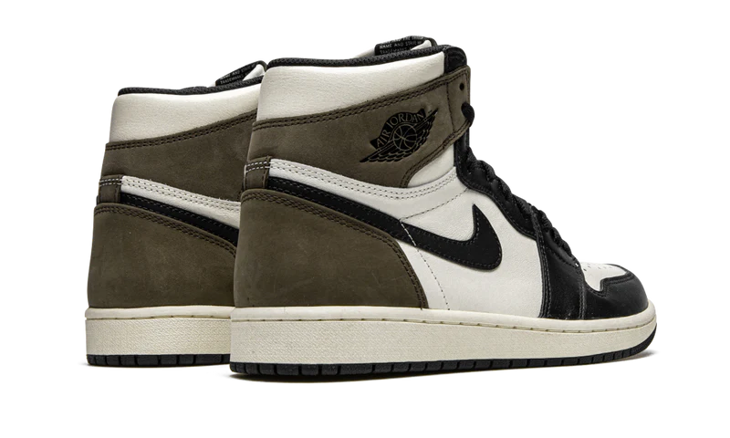 Jordan 1 Retro High Dark Mocha