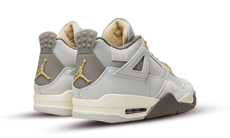 Jordan 4 Retro SE Craft Photon Dust