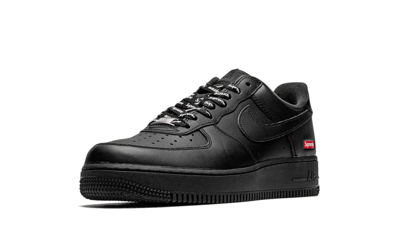 Nike Air Force 1 Low Supreme Black
