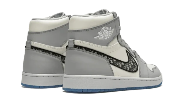 Jordan 1 Retro High Dior - Image 6