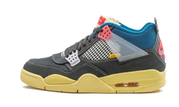 Jordan 4 Retro Union Off Noir