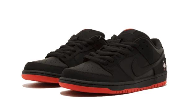 Nike SB Dunk Low Black Pigeon - Image 2