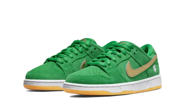 Nike SB Dunk Low Pro St. Patrick's Day (2022) - Image 2