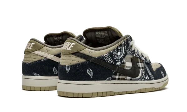 Nike SB Dunk Low Travis Scott - Image 4